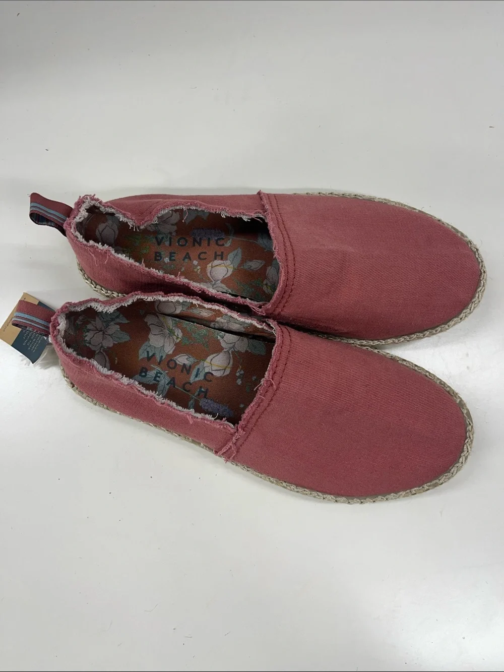 NWT Vionic Beach Laguna Espadrilles Size 6